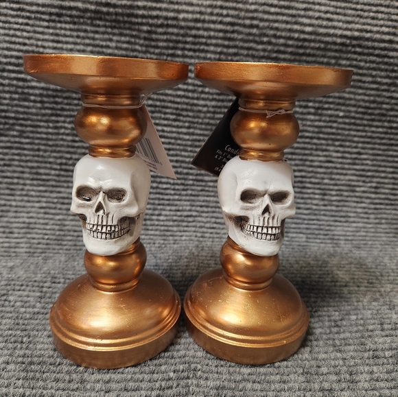 Halloween Decor Gothic Skull Bronze Gold Candlestick Holders 7.25" Tall NWT - Picture 1 of 13
